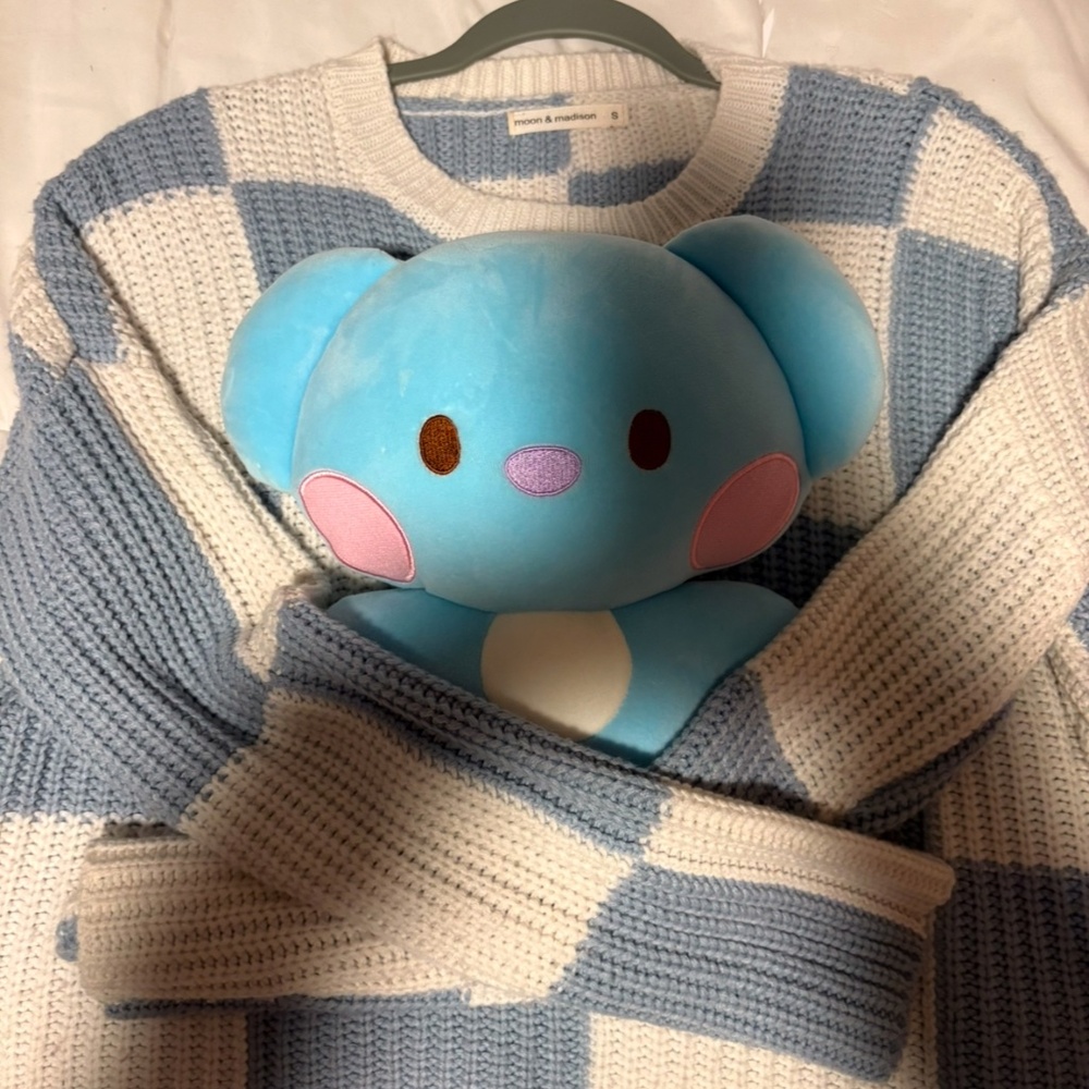 blue checkered sweaters (KOALA NOT INCLUDED)